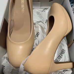 Dream Pairs Women's Beige Pumps-Brand NEW, never used